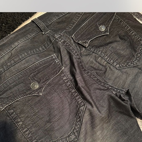 true religion - Picture 4 of 4